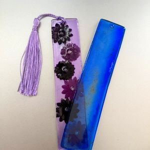 Handmade epoxy resin bookmarks